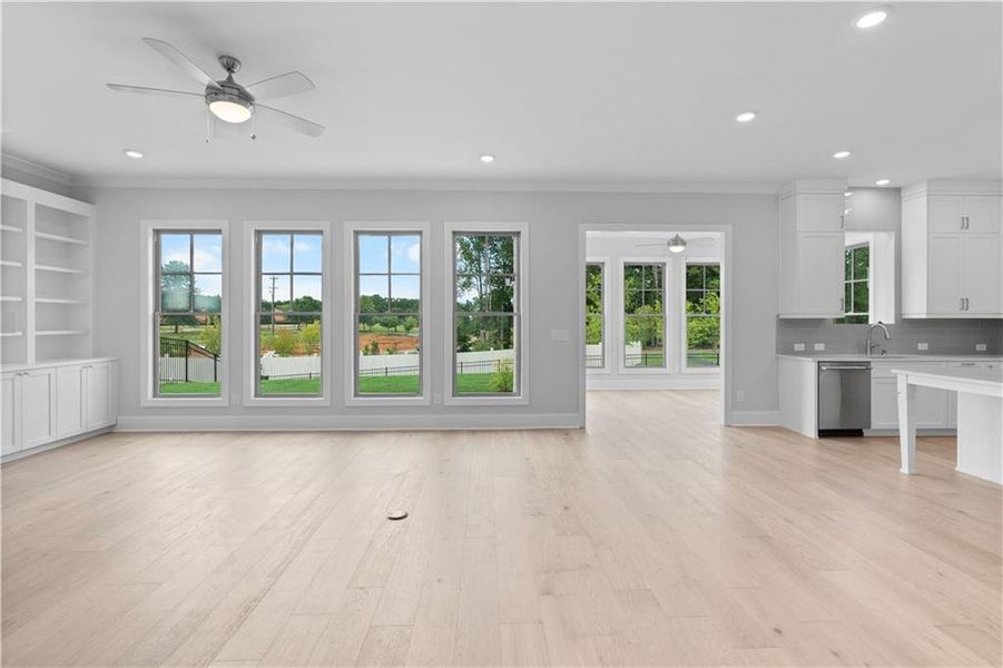 Spacious, unfurnished interior of a new home in Knollwood, Johns Creek (Image 34).