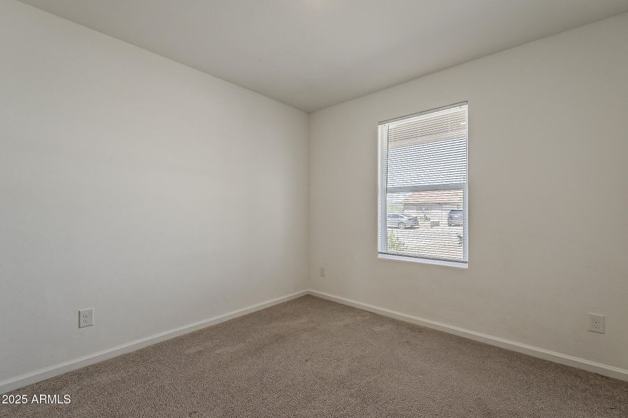 28-print-Carousel-28