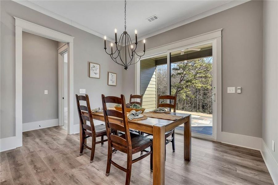 Furnished interior view inside a new home in , Jasper (Image 32).