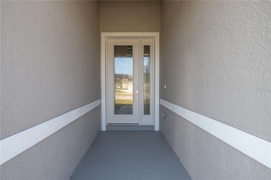 Exterior details and patio area of a home in , Palm Coast (Image 22).