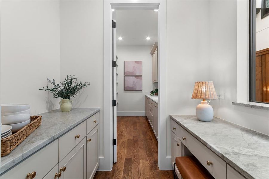 Furnished interior view inside a new home in , Dallas (Image 33).