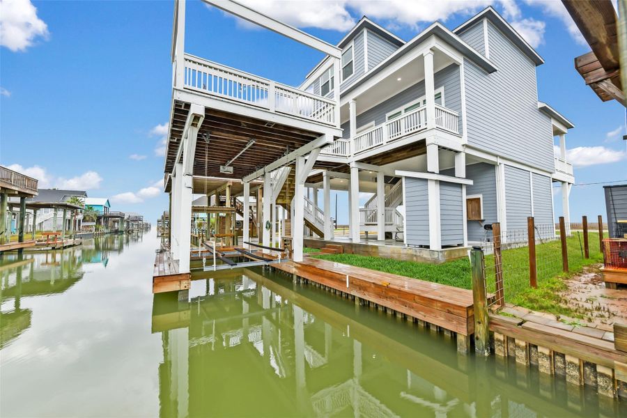 Boat lift and dock for the avid fisherman or kayaker. Boat lift and dock for the avid fisherman or kayaker.