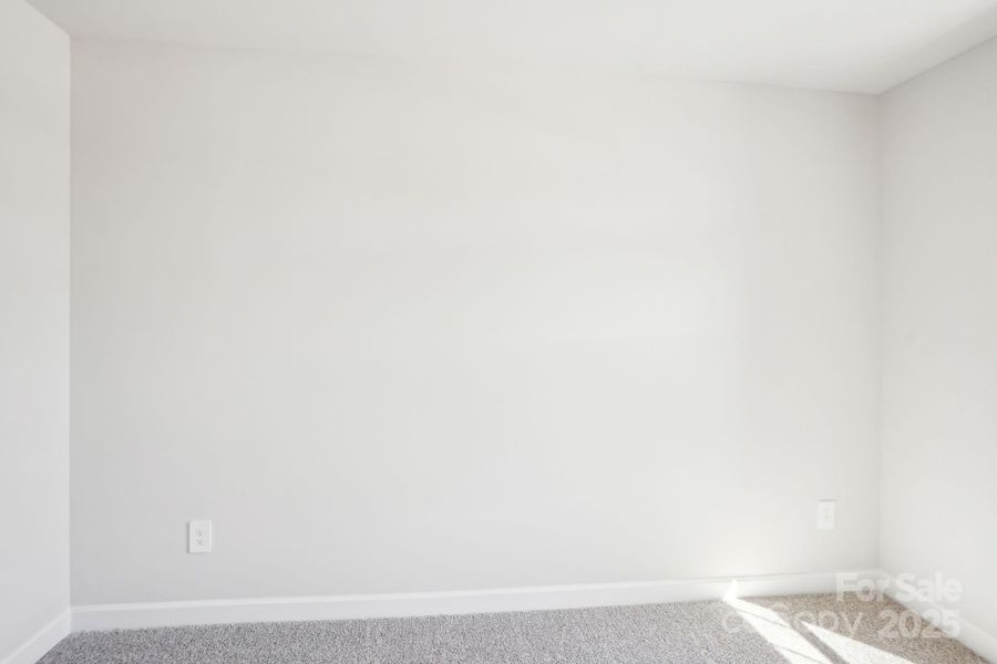 Photo is not of the actual home, but is an inspirational photo of builder’s model home and may depict options, furnishings, and/or decorator features that are not included Photo is not of the actual home, but is an inspirational photo of builder’s model home and may depict options, furnishings, and/or decorator features that are not included