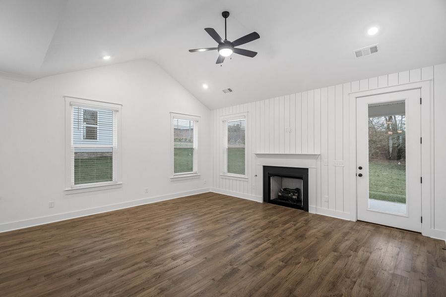 Spring Hill, TN New Home.  - Slide 19