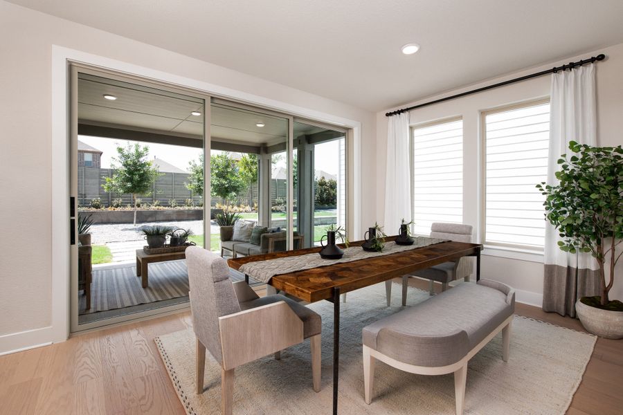 Representative furnished interior of a home built from the Laurel by Tri Pointe Homes in The Retreat at Harvest, Argyle (Image 15).