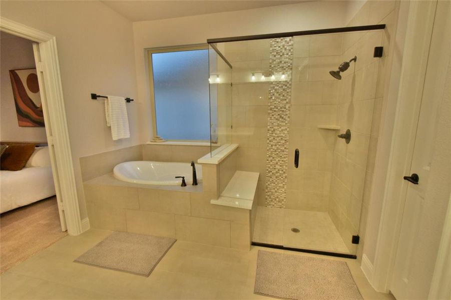 Furnished interior view inside a new home in Abe's Landing, Granbury (Image 31).