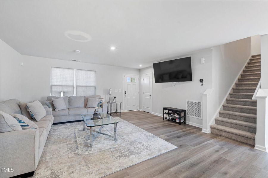 07-757 Jasmine St_0415