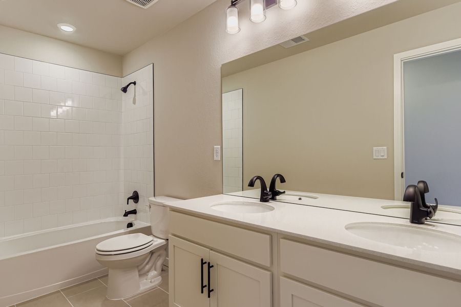 4br New Home in Parker, CO.  - Slide 41