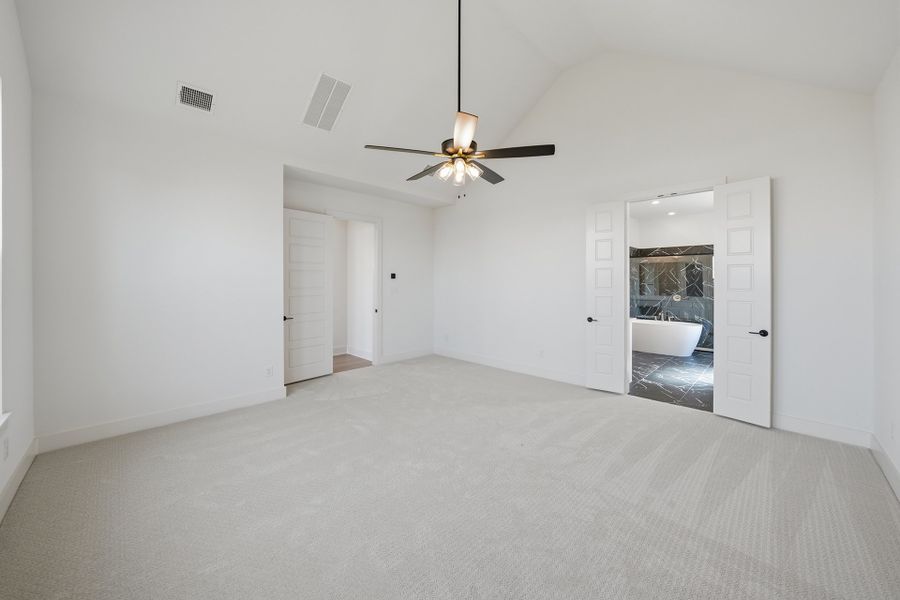 Spacious, unfurnished interior of a new home in Park Place - 80' Lots, Prosper (Image 39).