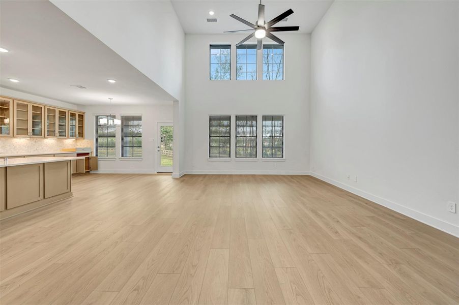 Spacious, unfurnished interior of a new home in The Oaks on 6th Street, Magnolia (Image 30).