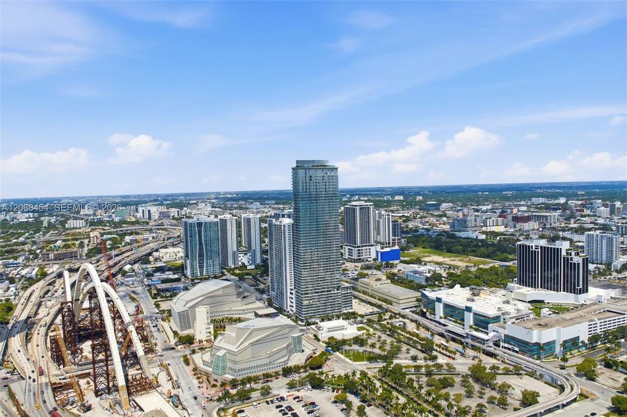 Condo located in Miami, FL showcasing its design and architecture (Image 29). Condo located in Miami, FL showcasing its design and architecture (Image 29).