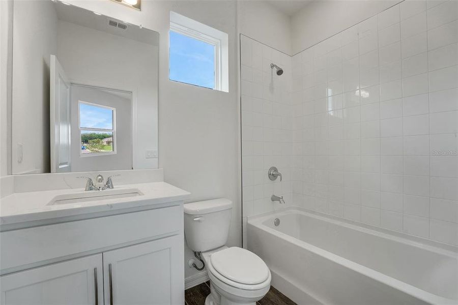 Furnished interior view inside a new home in Tuscan Hills, Dade City (Image 9).