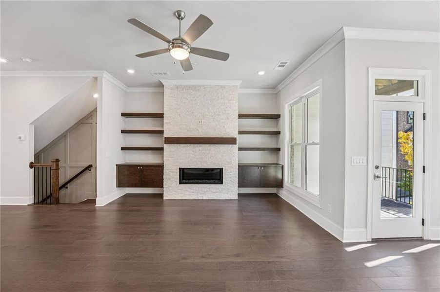 Spacious, unfurnished interior of a new home in Towns on Thompson, Alpharetta (Image 20).
