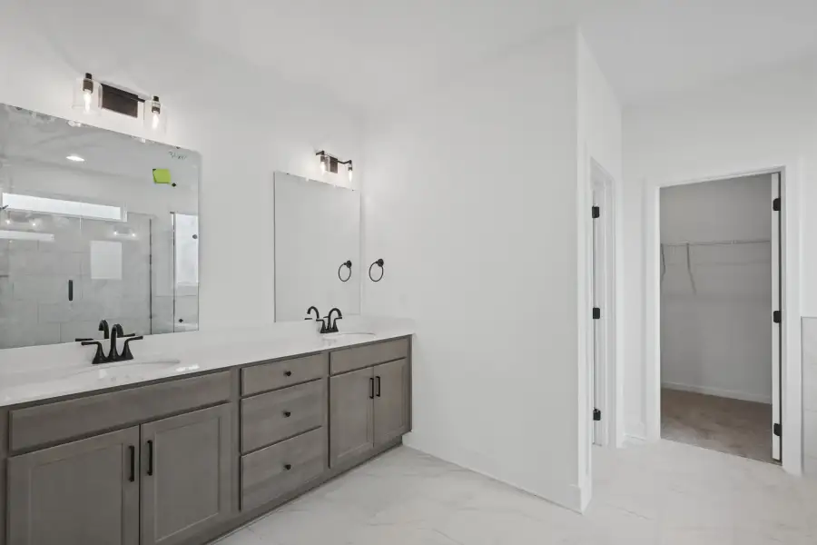 *Photo of example home. Selections & finishes may vary.