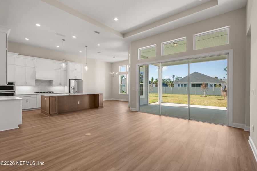 Spacious, unfurnished interior of a new home in Madeira, St. Augustine (Image 17).