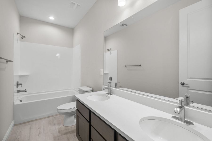 Furnished interior view inside a new home in Foothills at Northpointe, Peoria (Image 10).