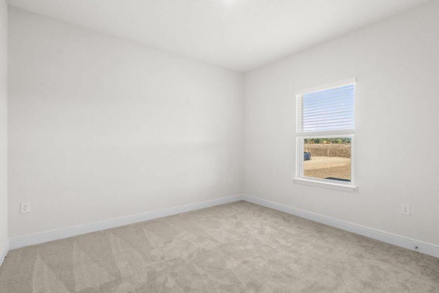 Spacious, unfurnished interior of a new home in Lake Merial, Panama City (Image 33).