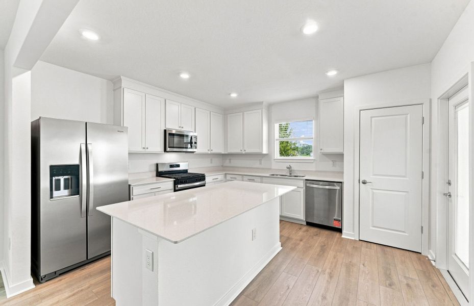 Furnished interior view inside a new home in Twisted Oaks, Wildwood (Image 7).