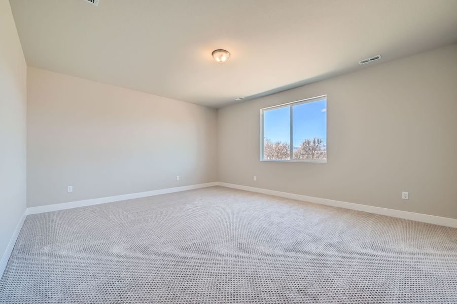 3,572sf New Home in Elizabeth, CO.  - Slide 14