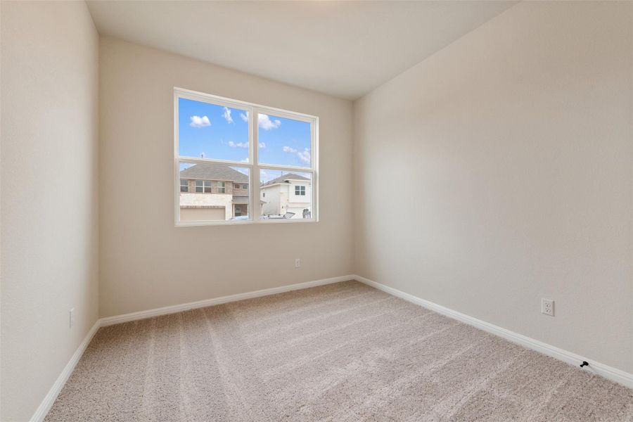 Spacious, unfurnished interior of a new home in Rolling Glen, Hutto (Image 12). Spacious, unfurnished interior of a new home in Rolling Glen, Hutto (Image 12).
