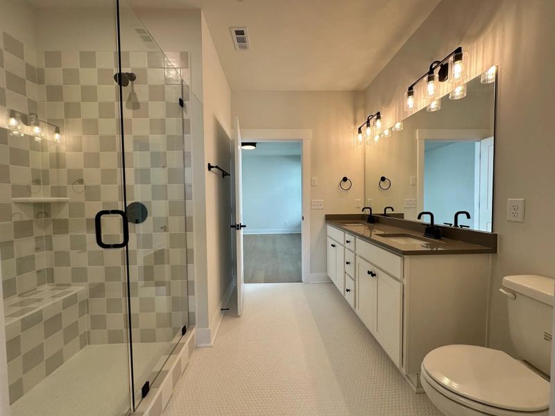 The Ballar B Secondary Suite Bathroom