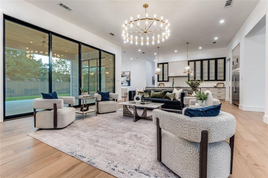 Furnished interior view inside a new home in , Dallas (Image 29). Furnished interior view inside a new home in , Dallas (Image 29).