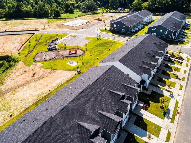 Image 29 of a home in Vaughan Farms.