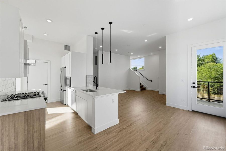 Furnished interior view inside a new home in , Lakewood (Image 10).