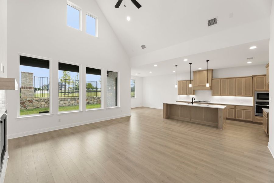 Spacious, unfurnished interior of a new home in Nelson Lake Estates, Rockwall (Image 16).