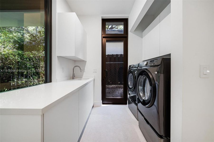 Furnished interior view inside a new home in , Miami (Image 54). Furnished interior view inside a new home in , Miami (Image 54).