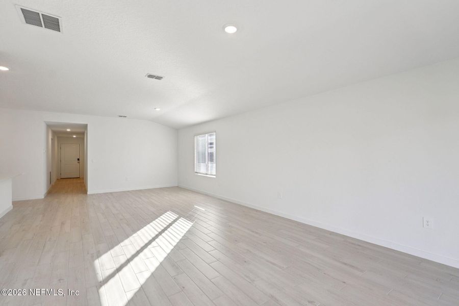 Spacious, unfurnished interior of a new home in Flagler Village - Signature Series, Palm Coast (Image 13).