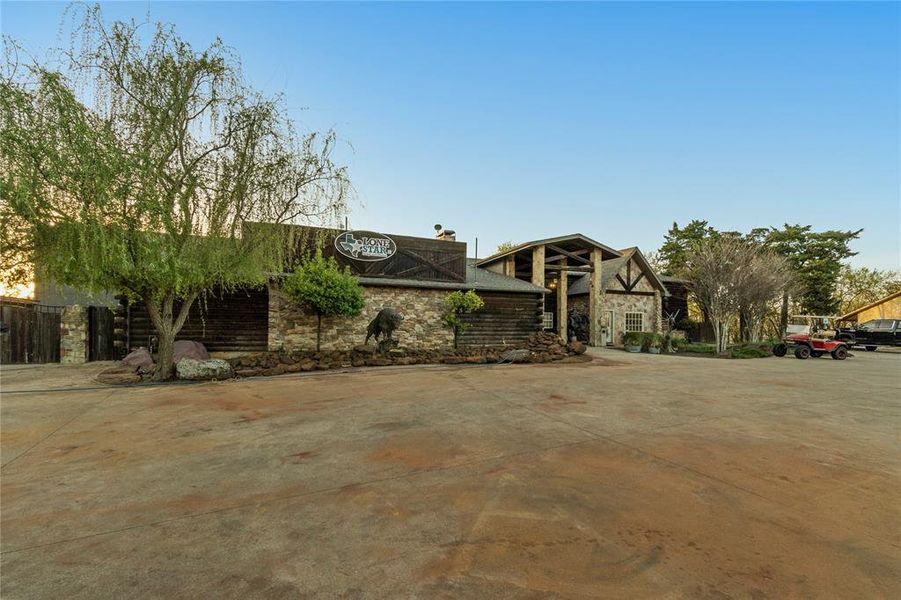 Image 7 of a home in Mobberly Farms.