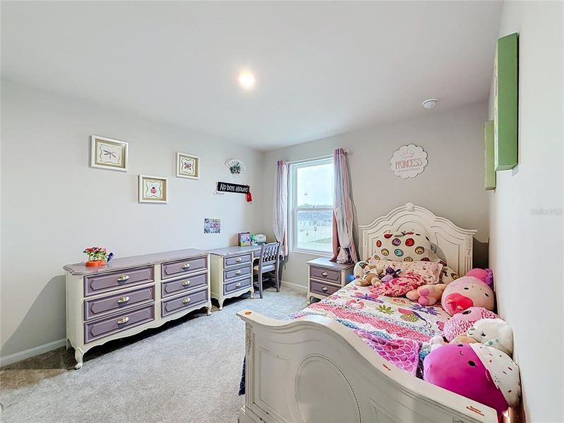 Furnished interior view inside a new home in , Sumterville (Image 34).