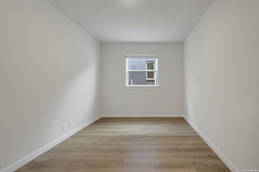 Spacious, unfurnished interior of a new home in Mayfair - Select Garden Series, New Braunfels (Image 30).