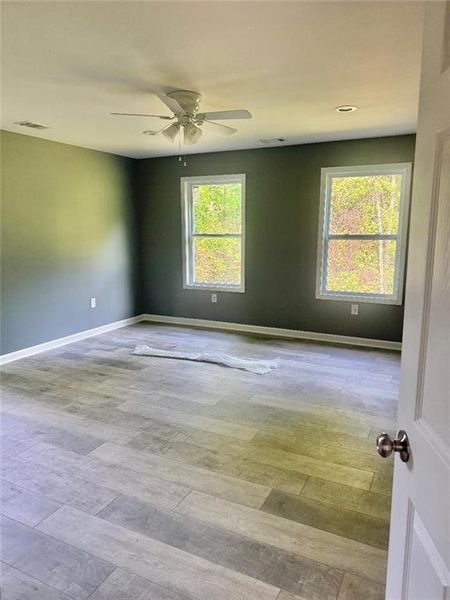 Spacious, unfurnished interior of a new home in , Carrollton (Image 14).