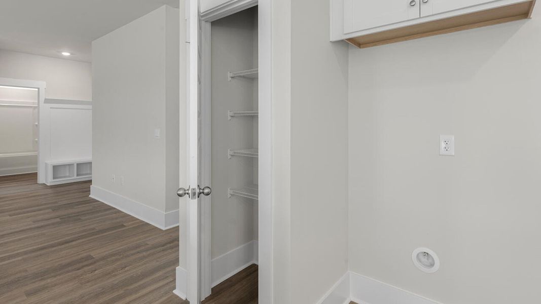 Spacious, unfurnished interior of a new home in Surfside Landing, Hubert (Image 12). Spacious, unfurnished interior of a new home in Surfside Landing, Hubert (Image 12).