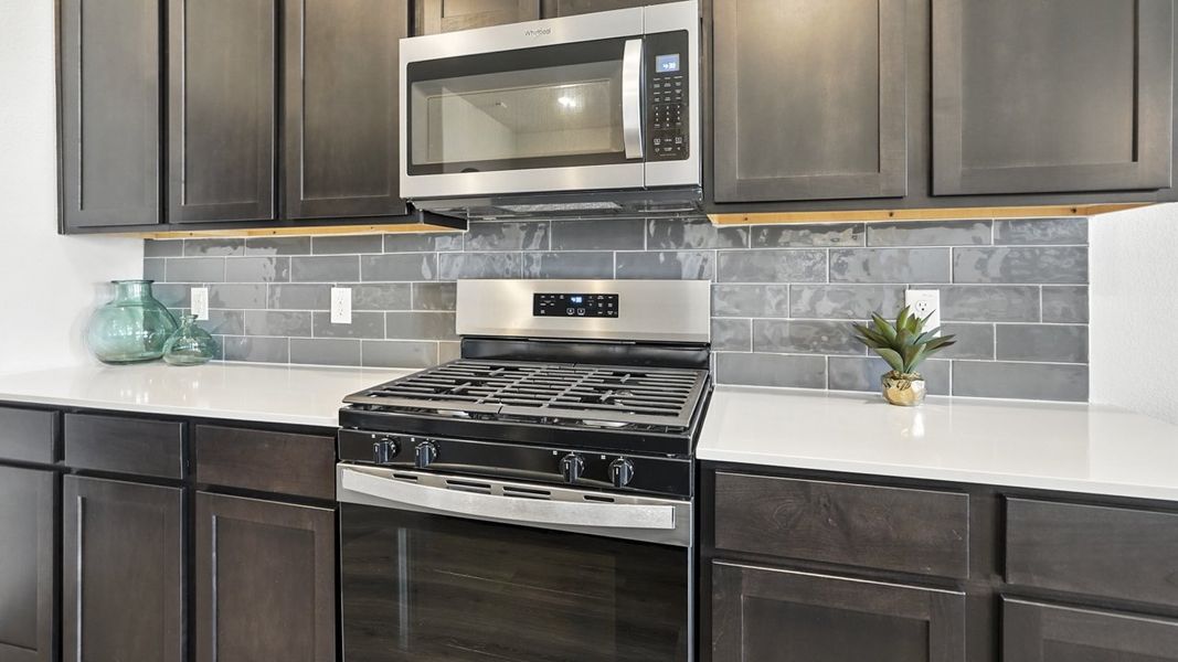 Representative furnished interior of a home built from the Avery by D.R. Horton in Madera, Royse City (Image 26). Representative furnished interior of a home built from the Avery by D.R. Horton in Madera, Royse City (Image 26).