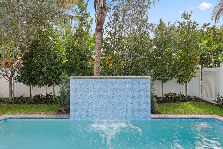 408 Southeast 2nd St - 40.jpg-SMALL