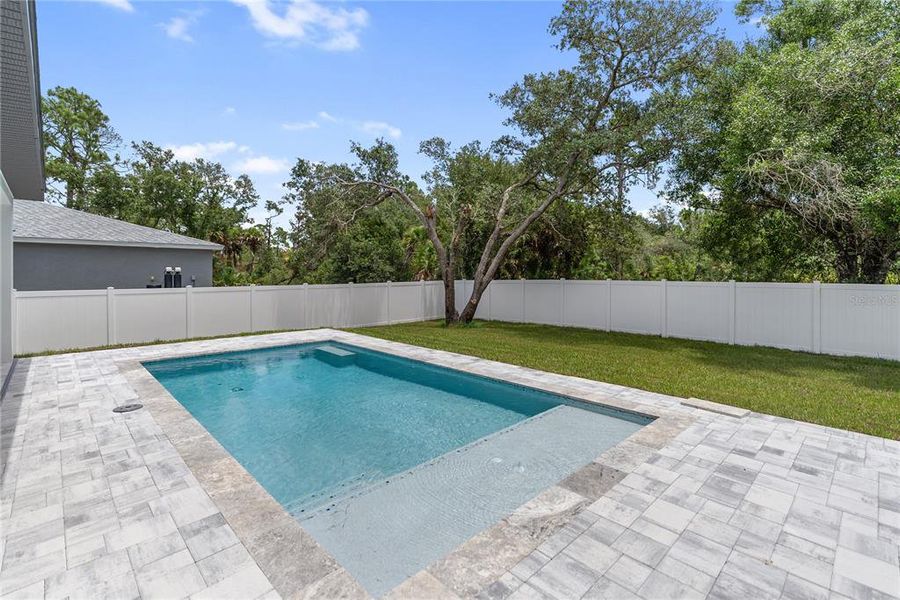 Exterior details and patio area of a home in , Port Charlotte (Image 26).