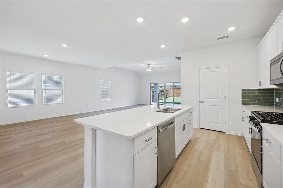 Photo is not of the actual home, but is an inspirational photo of builder’s model home and may depict options, furnishings, and/or decorator features that are not included.