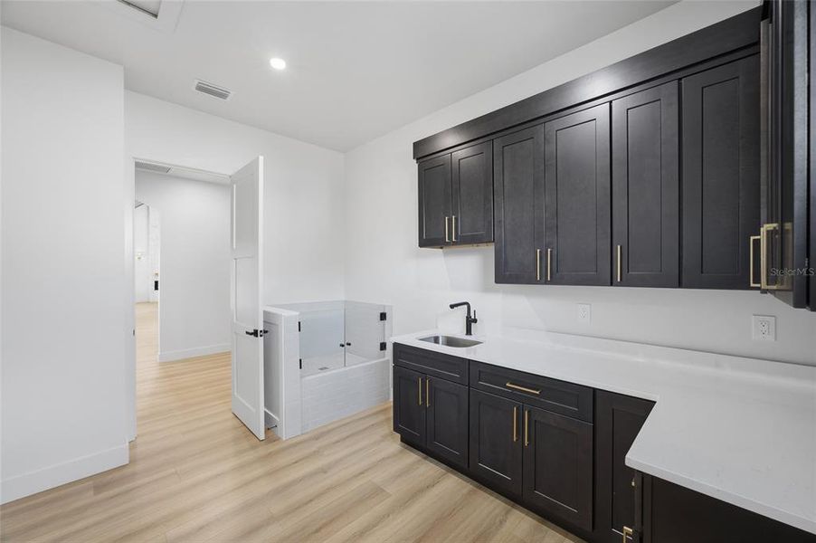 Furnished interior view inside a new home in , Plant City (Image 48).