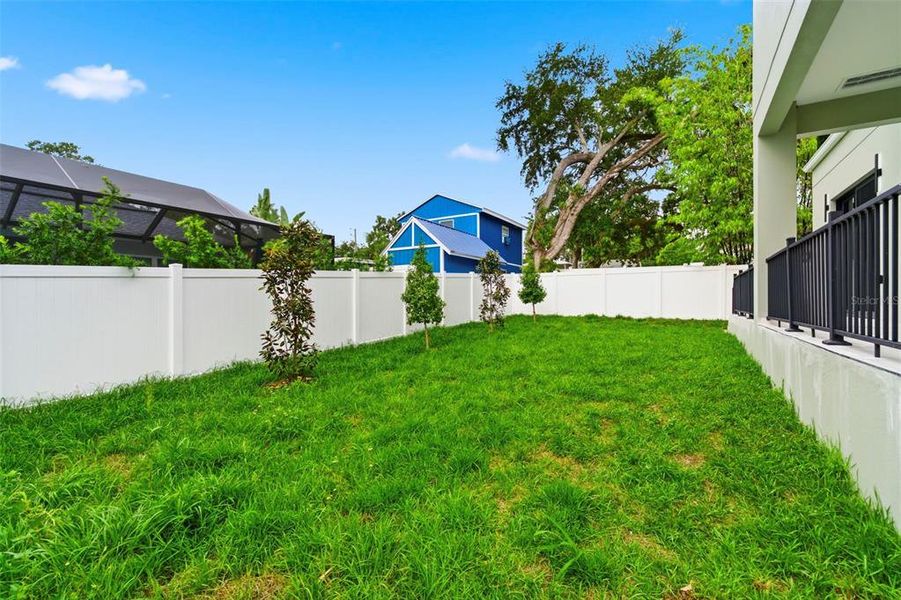 Exterior details and patio area of a home in , Safety Harbor (Image 26).