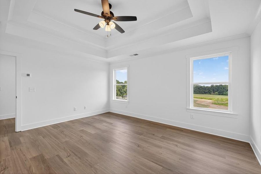 Spacious, unfurnished interior of a new home in Magnolia Ridge, Monroe (Image 28).