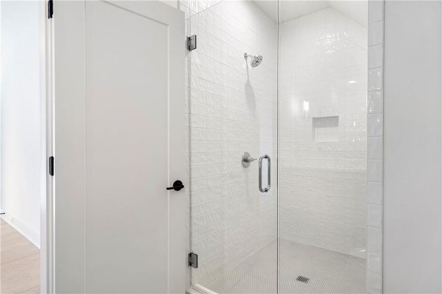 Image 60 of a home in Aster.