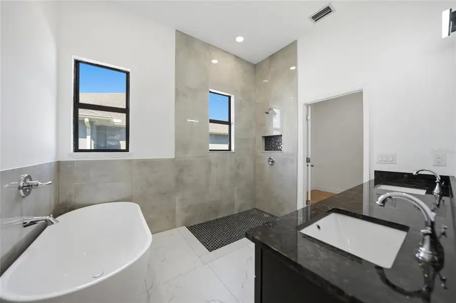 Furnished interior view inside a new home in , Port Charlotte (Image 8).