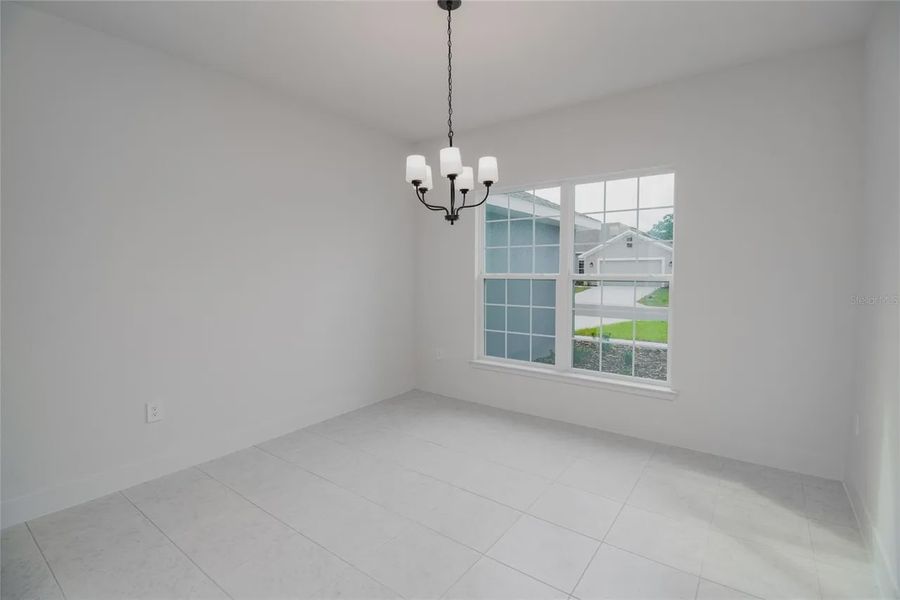 Spacious, unfurnished interior of a new home in Hickory Ridge Estates, Lake Wales (Image 16).