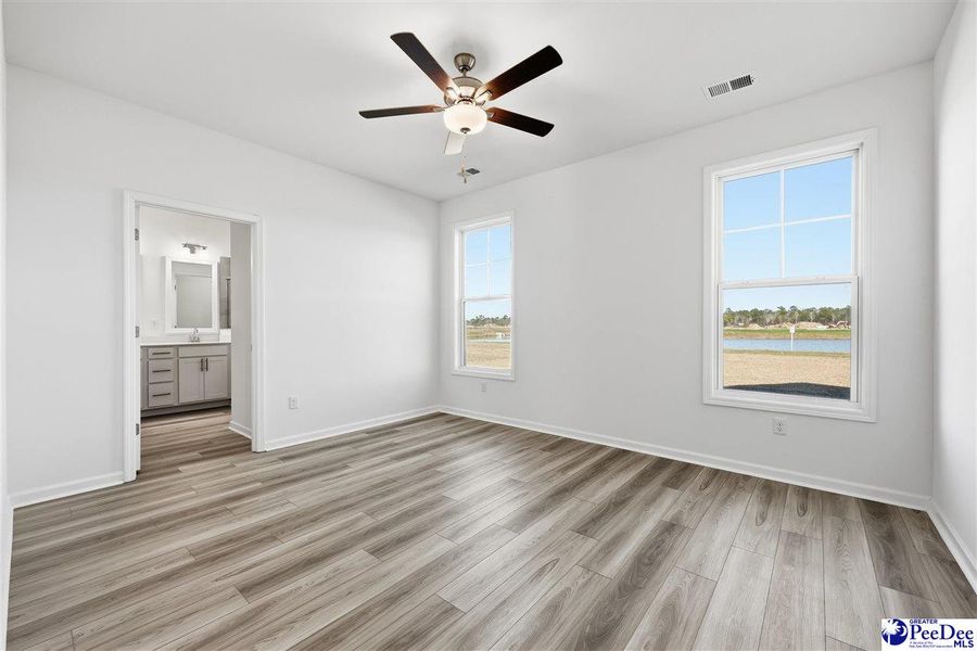 Spacious, unfurnished interior of a new home in Spring Haven, Florence (Image 22).