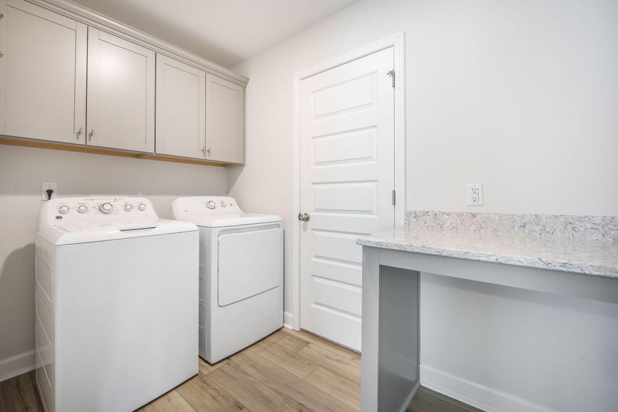 Furnished interior view inside a new home in Cordgrass Landing, Johns Island (Image 10).