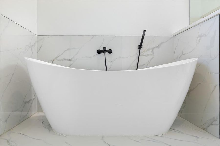 Close-up of interior finishes inside a home in , North Port (Image 8). Close-up of interior finishes inside a home in , North Port (Image 8).