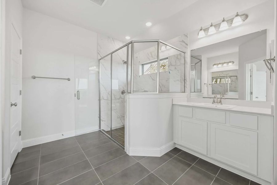 Furnished interior view inside a new home in Silo Mills, Joshua (Image 10).
